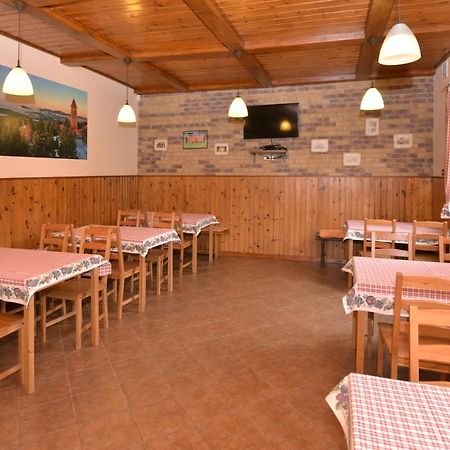 Penzion Jizerka Jablonec nad Nisou Esterno foto